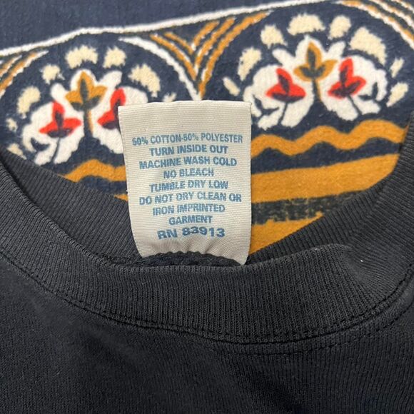 Black Nature Wolf Crewneck Sweatshirt Art Unlimited Planets Faded Made in USA - Picture 7 of 8